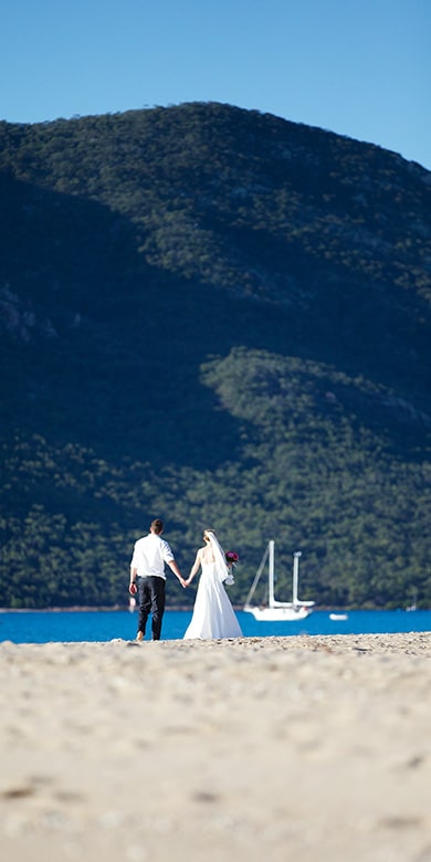 beach wedding photo