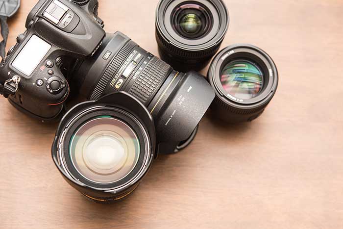 Canon vs Nikon. Camera and lens image